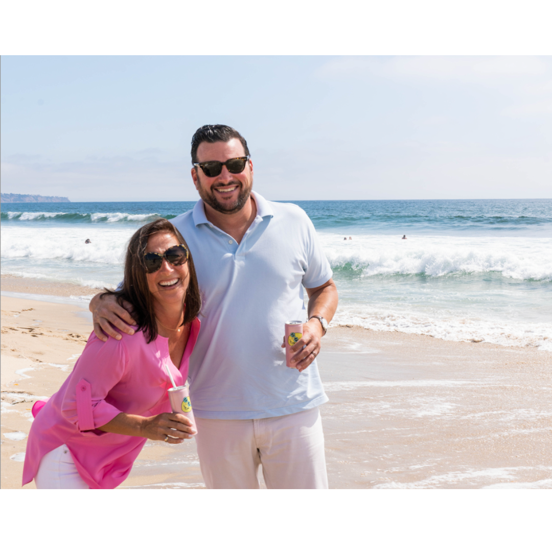 Roseade wine spritzer cans