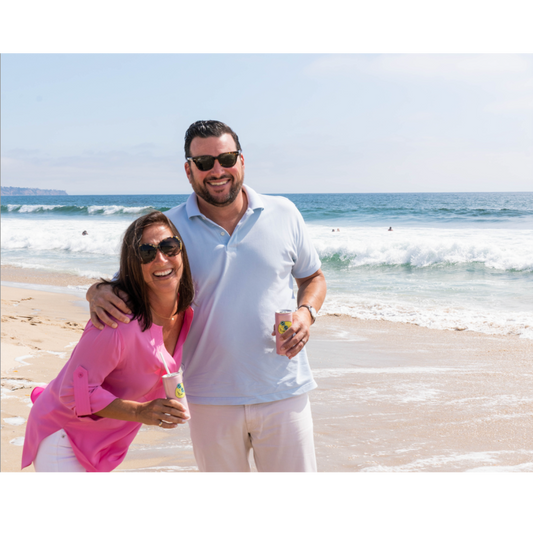 Roseade wine spritzer cans